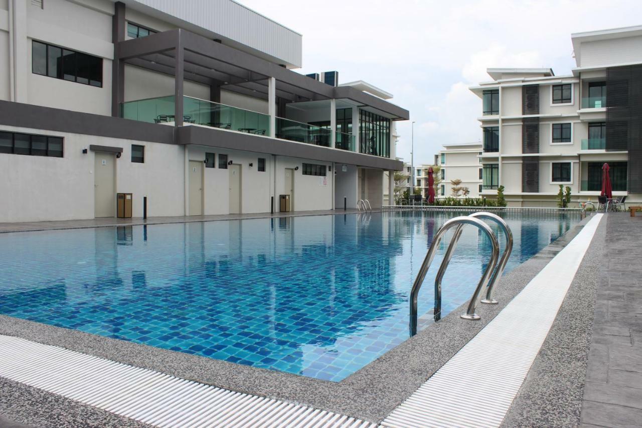 The Meadow Park Διαμέρισμα Kampar Εξωτερικό φωτογραφία